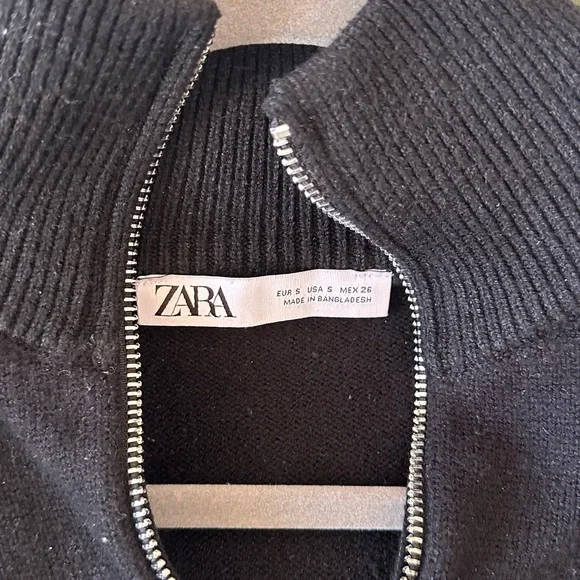 ‼️‼️SOLD‼️‼️ Zara Black Ribbed Half-Zip Sweater - Picture 5 of 5